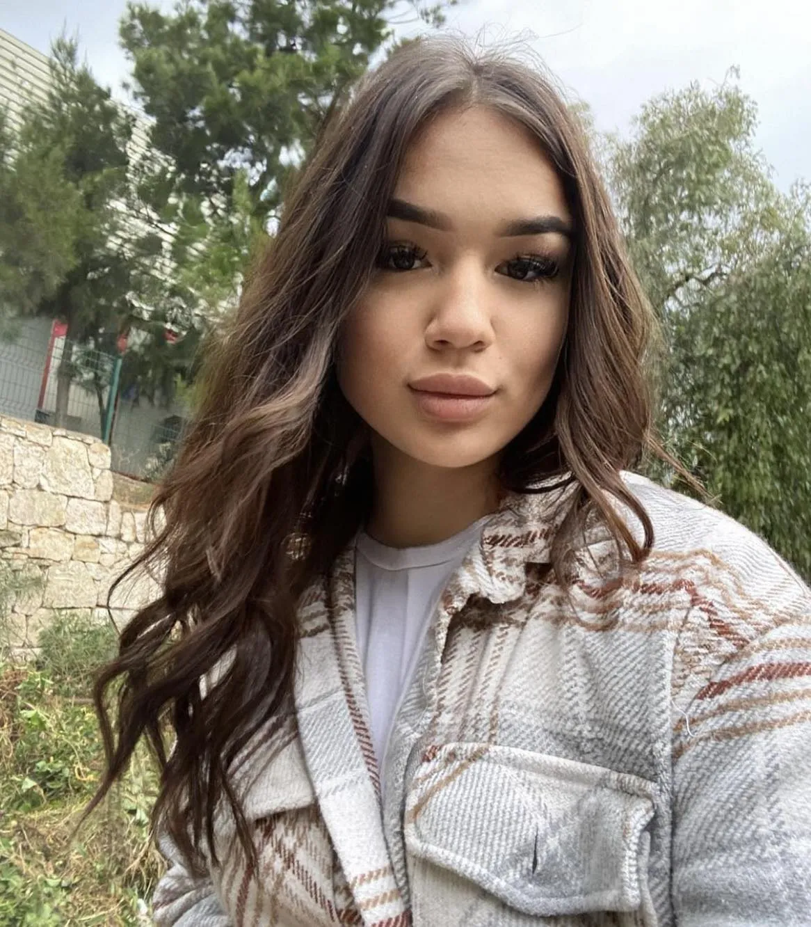 Katya actress dating old lady