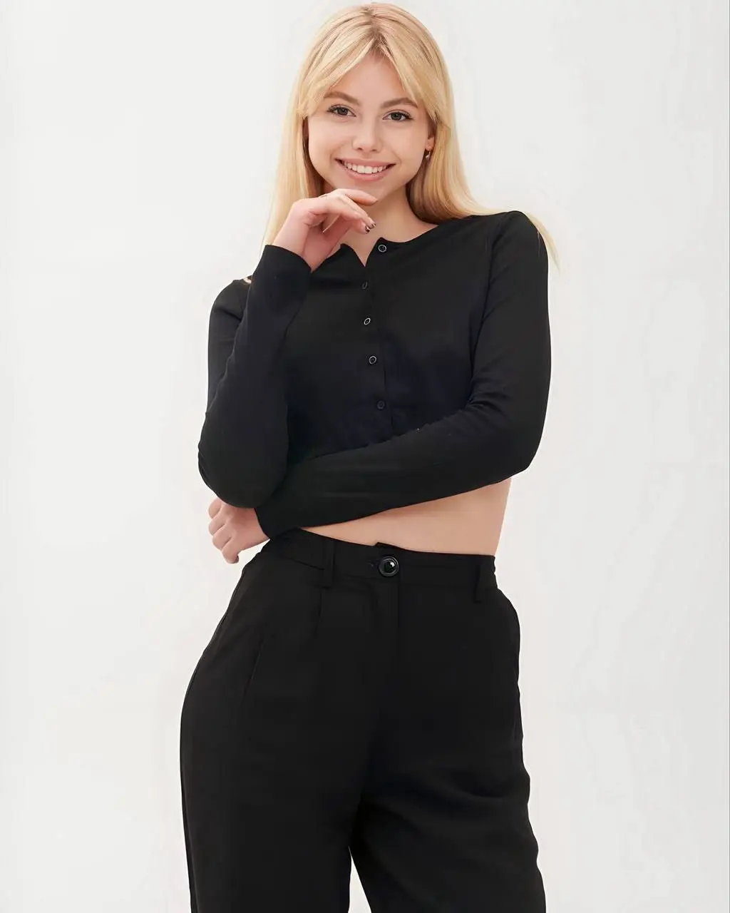 Anna actress dating old lady