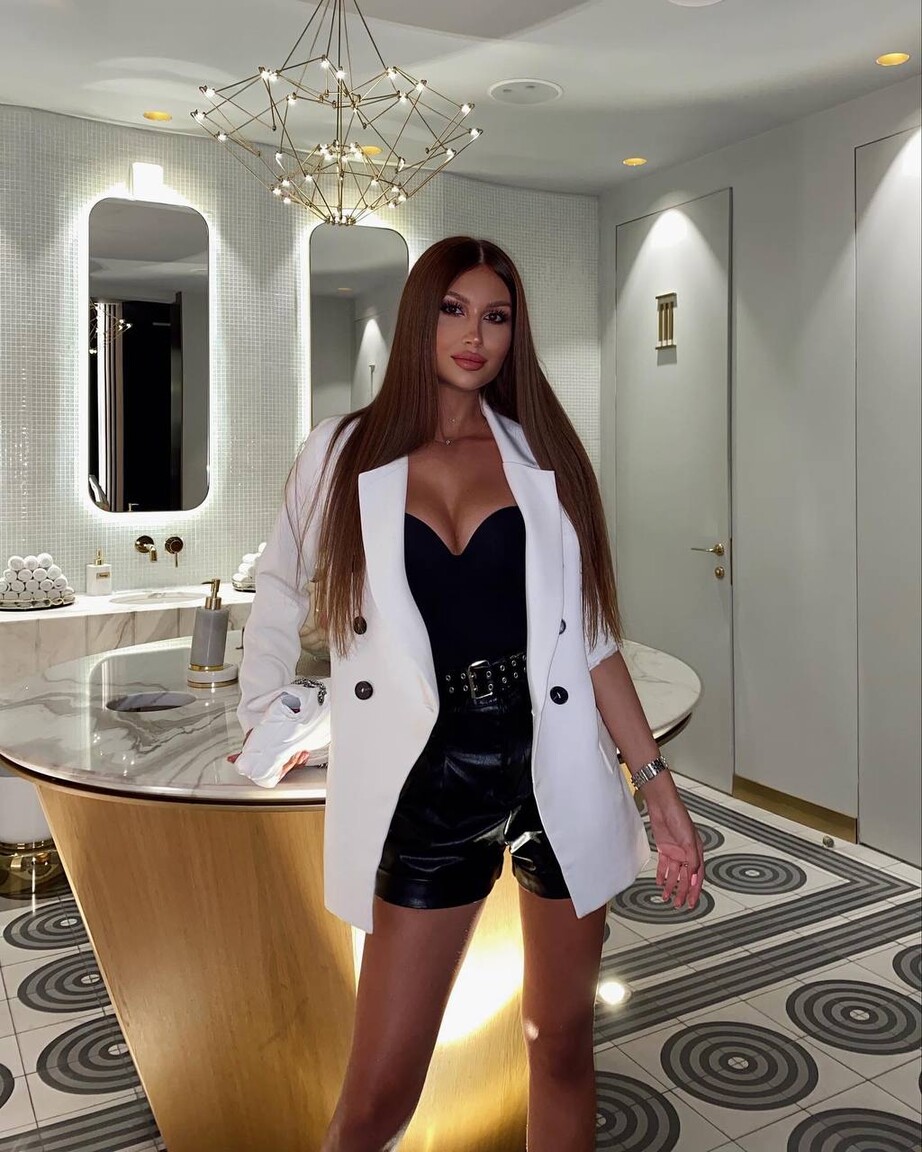 Nicole dating america ladies