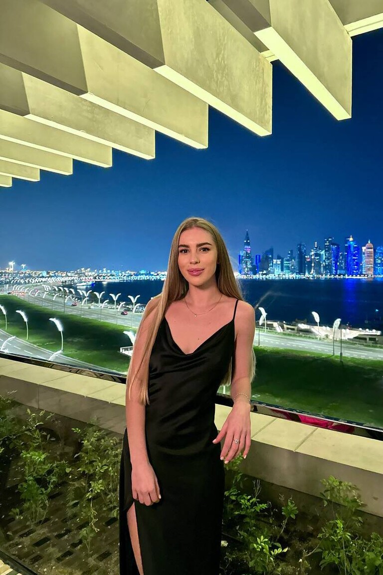 Anna dating beautiful ukrainian ladies