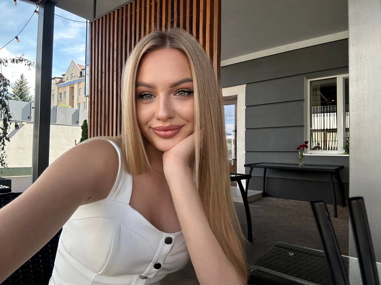 Katerina dating for larger ladies uk