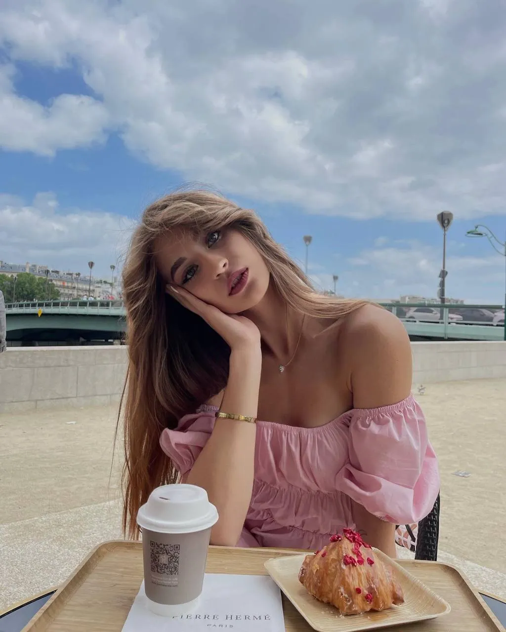 Alina dating girl quiz