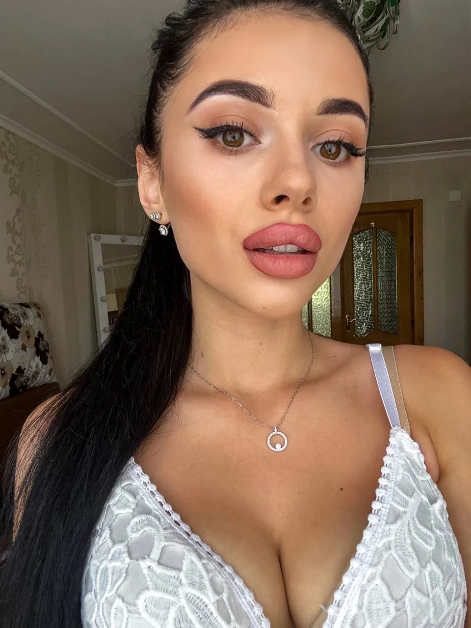 Karyna dating ladies deaf