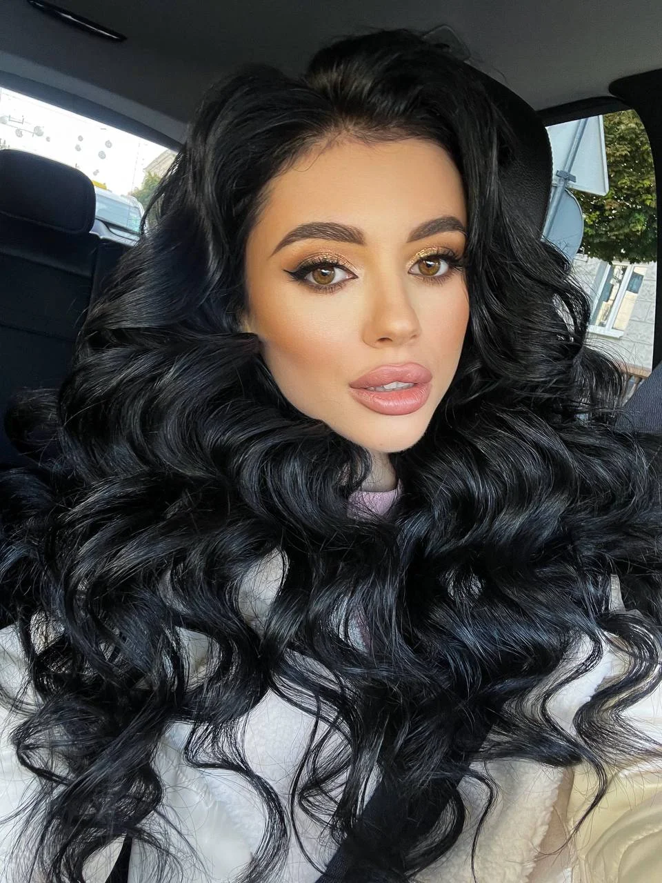 Karyna dating ladies deaf