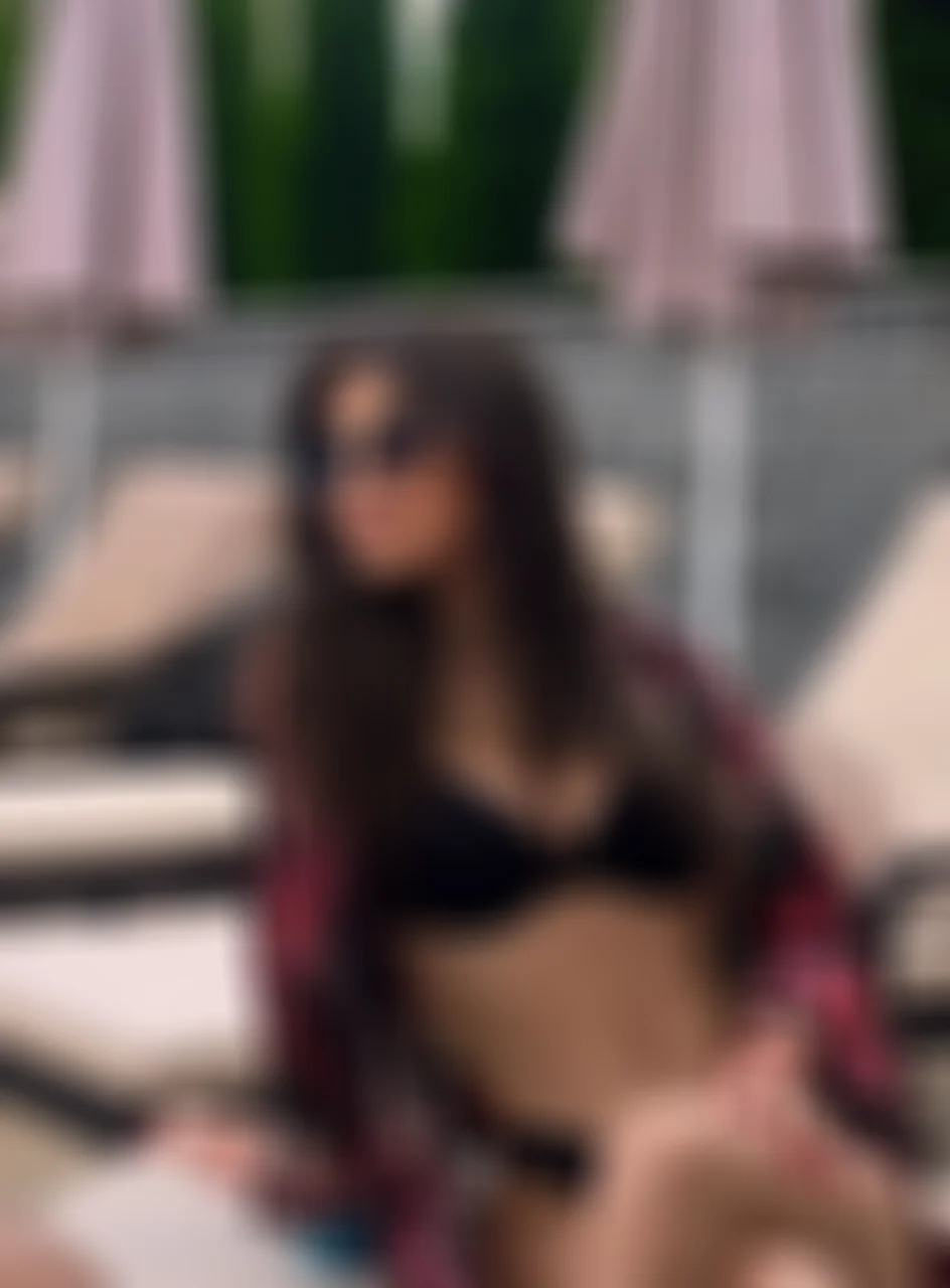 Amina dating ladies deaf