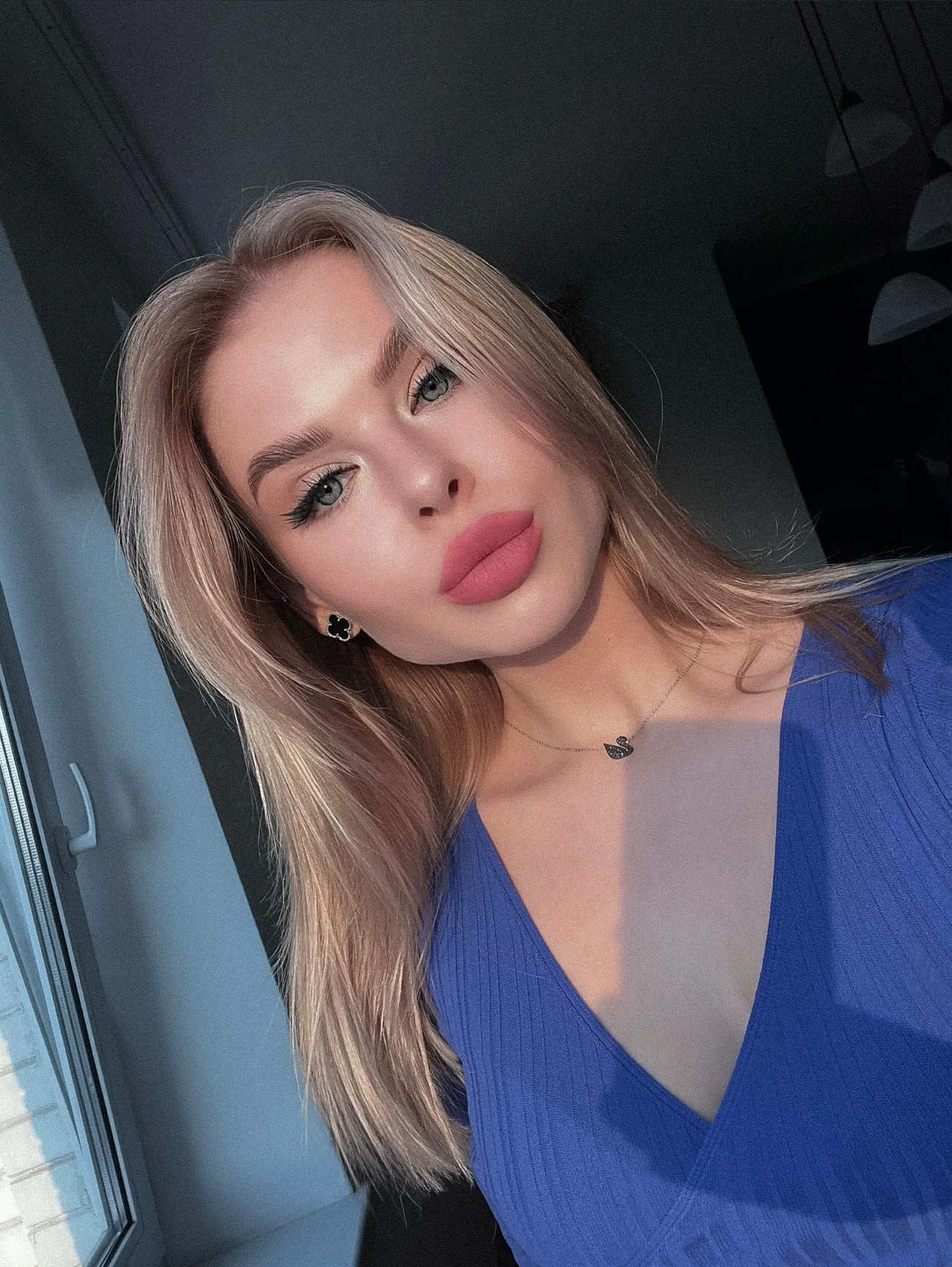 Anastasia dating ladies in kenya