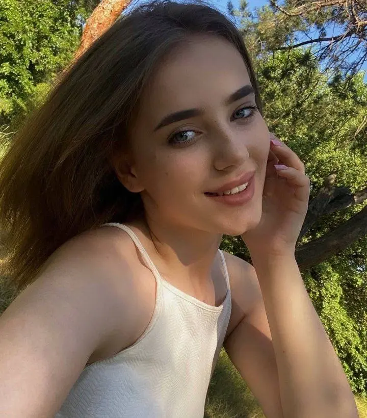 Diana dating lady in dubai