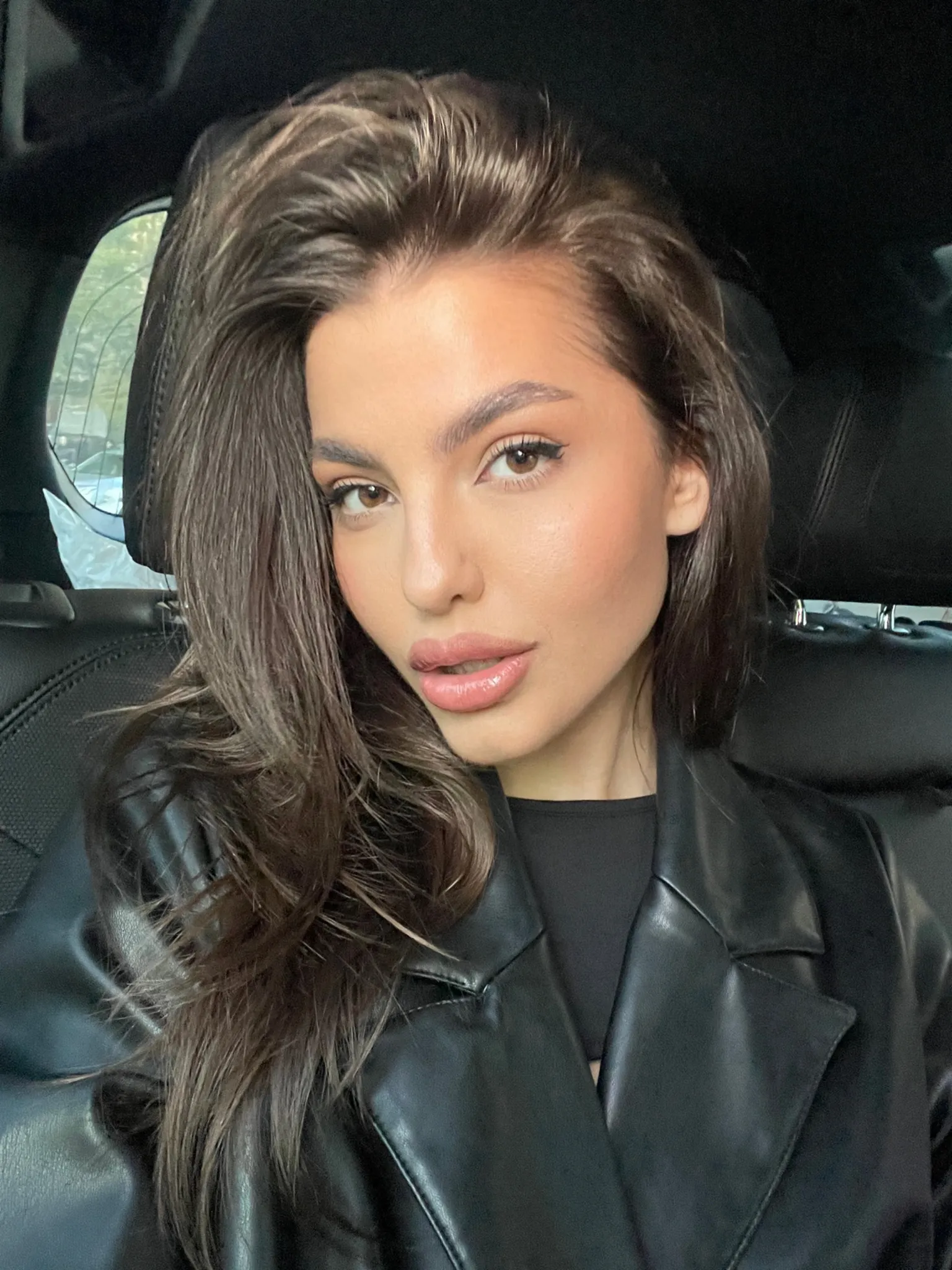 Anastasia dating single ladies in kenya