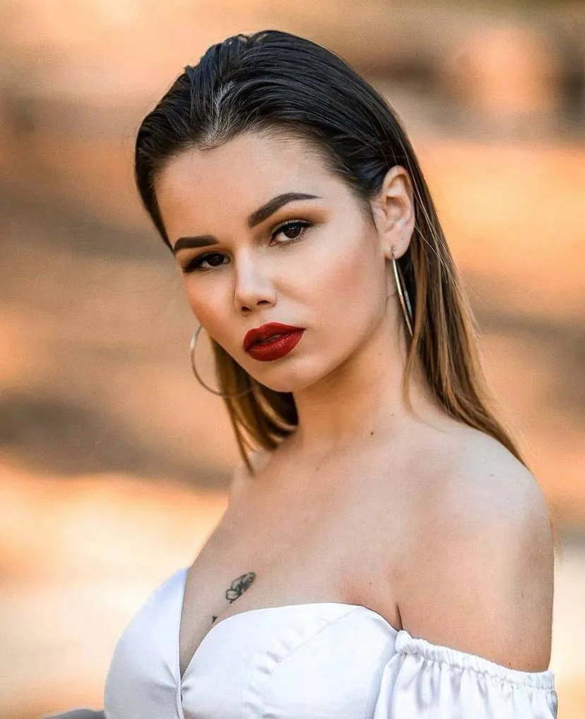 Maria dating younger ladies