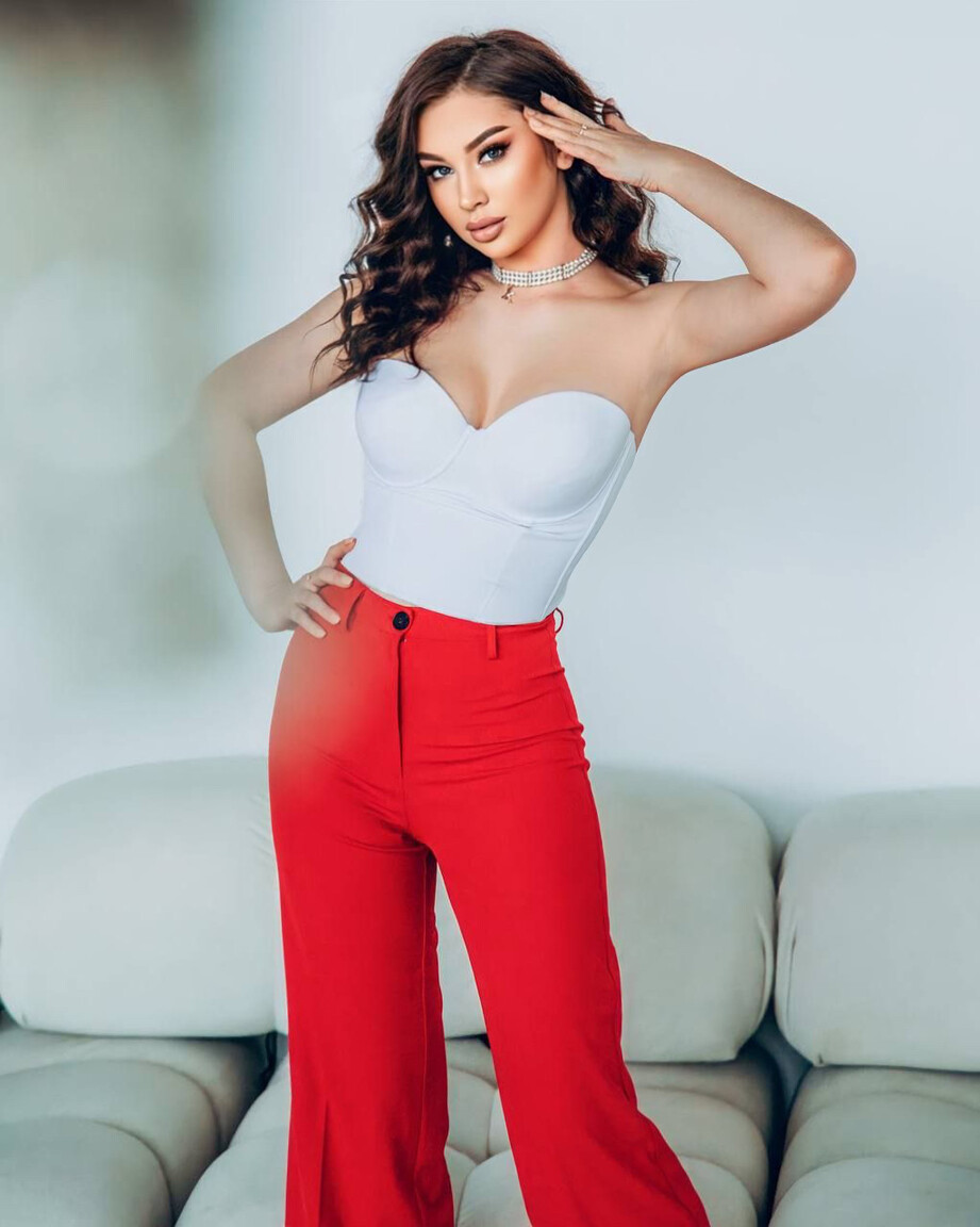 Natalia lady is dating